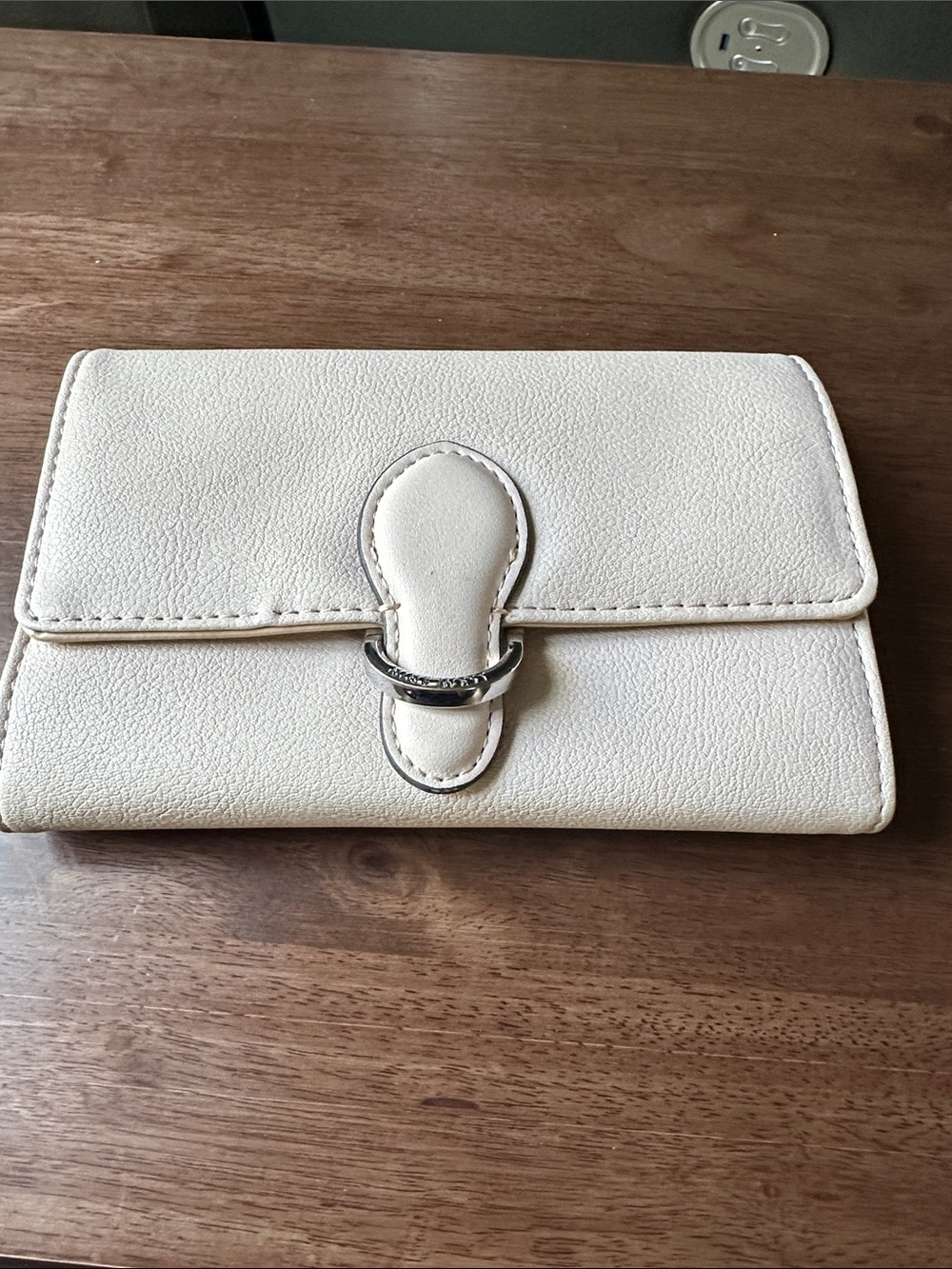 Nine West Women's Cream Wallet - Elegant Clasp